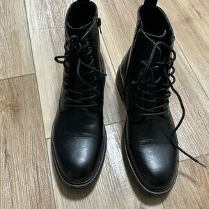 Black Leather Men's Boots